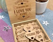 Romantic Gift Ideas for Couples to Celebrate Their Love