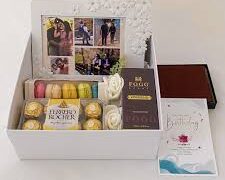 When it comes to finding the perfect gift for a couple, especially for special occasions like anniversaries, weddings, or holidays