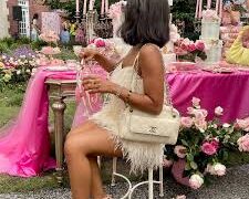The Best Accessories for Wedding Guests