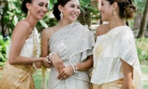 Elegant Styles of Thai Wedding Dresses for Bridesmaids