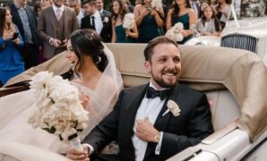 Vintage Wedding Theme with Classic Touches