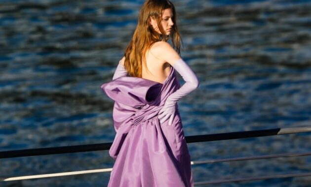 Elegant Beach Wedding Guest Dresses Guide: Top Stylish Picks